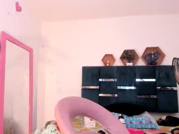 Golden_Sofia_W March 11, 2025 Chaturbate stream image