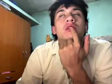 Kiwke12 March 12, 2025 Chaturbate stream image