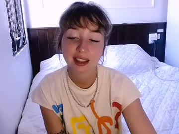 Riri_Rich March 12, 2025 Chaturbate stream image