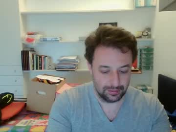 Esibizionista_91 stream photo from March 12, 2025