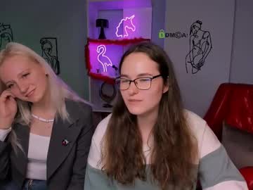 Cassandra_W March 12, 2025 Chaturbate stream image