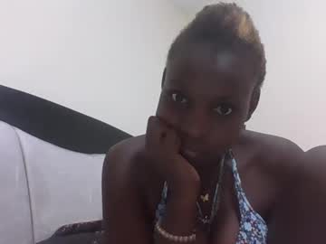 Queen_Wow2 March 12, 2025 Chaturbate stream image