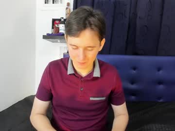 Skarleth_And_Aaron March 12, 2025 Chaturbate stream image
