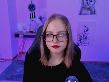Lunawiinters March 13, 2025 Chaturbate stream image