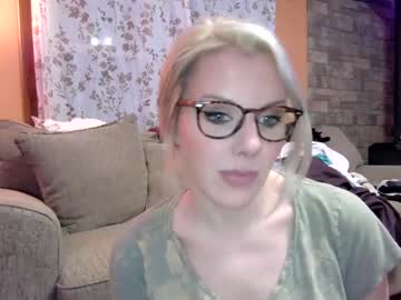 Holly_Bourbon March 14, 2025 Chaturbate stream image