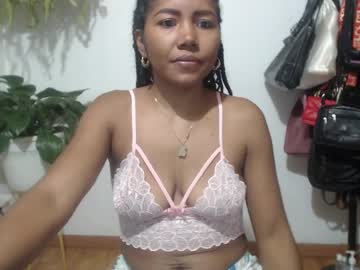 Perla_Guzman March 15, 2025 Chaturbate stream image