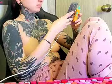 _Feralberry__ March 15, 2025 Chaturbate stream image