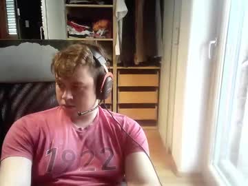 Iloveyoutoo2000 March 15, 2025 Chaturbate stream image