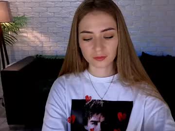 Adelyna_Bird March 16, 2025 Chaturbate stream image