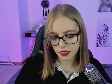 Lunawiinters March 16, 2025 Chaturbate stream image