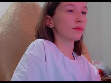 Fran_Bow March 16, 2025 Chaturbate stream image