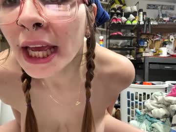 Hippie_Chick94 March 16, 2025 Chaturbate stream image