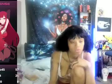 Hottiefreckles stream photo from March 17, 2025