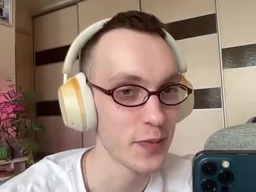 _Grivaru March 17, 2025 Chaturbate stream image
