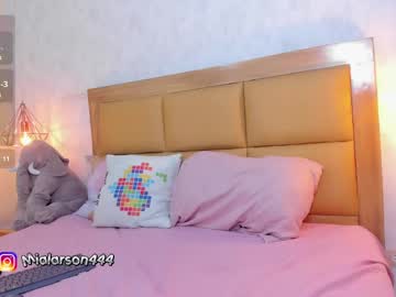 Larsonmia March 17, 2025 Chaturbate stream image