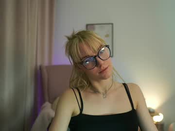 Bell__Kim March 17, 2025 Chaturbate stream image