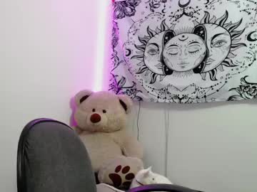 Dark_Cherryy March 17, 2025 Chaturbate stream image