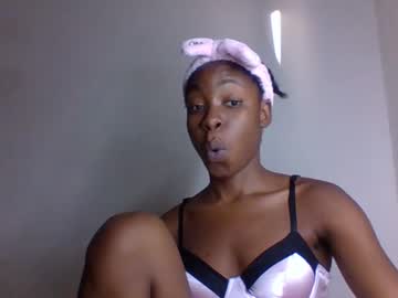 Puffnyshanti March 18, 2025 Chaturbate stream image
