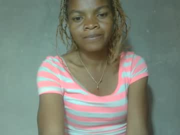 Maniah01 March 18, 2025 Chaturbate stream image