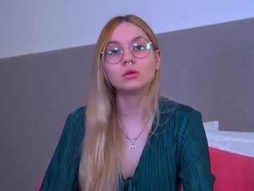 Adelenberry March 18, 2025 Chaturbate stream image