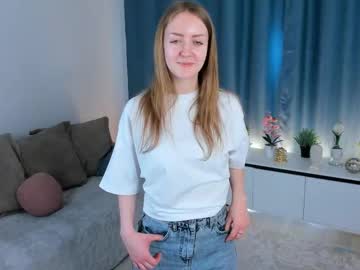 Eadlincilley March 18, 2025 Chaturbate stream image