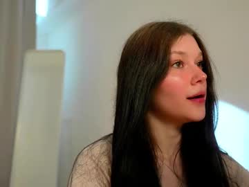 Kelly_Ember March 18, 2025 Chaturbate stream image