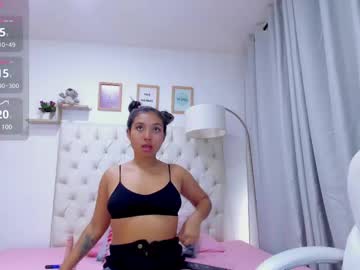 Saraa_Gonzales stream photo from March 18, 2025