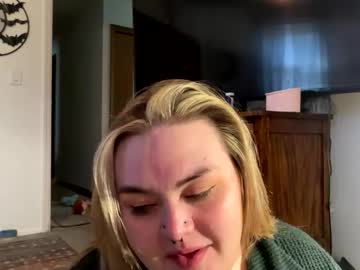 Maroon_Moon March 18, 2025 Chaturbate stream image