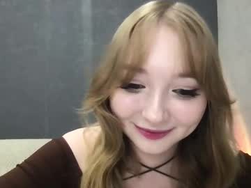 Moonlit_Miragee March 18, 2025 Chaturbate stream image