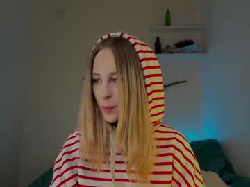 Brooxa March 18, 2025 Chaturbate stream image