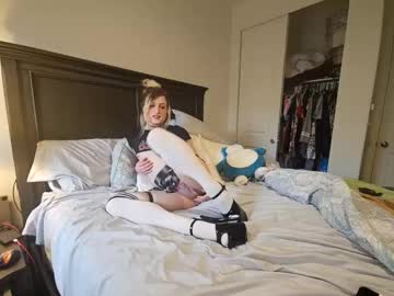 Leavibing March 18, 2025 Chaturbate stream image