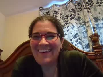 Carriedaway_143 March 18, 2025 Chaturbate stream image