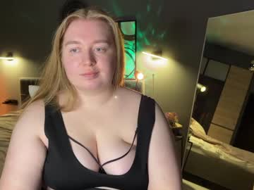 Ivette_Moss March 18, 2025 Chaturbate stream image