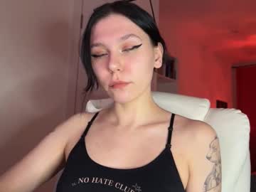 Pinkdollylovv March 18, 2025 Chaturbate stream image