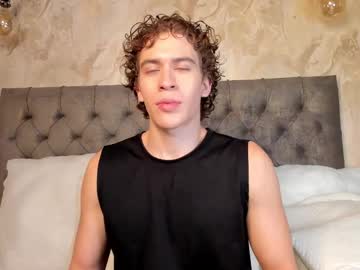 Kael_Brown1 March 19, 2025 Chaturbate stream image