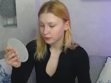 Ellie_Royce March 19, 2025 Chaturbate stream image