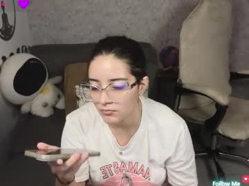 Moonwoman_ stream photo from March 19, 2025
