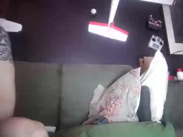 Biggie32113296 March 19, 2025 Chaturbate stream image