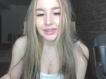 1loly March 19, 2025 Chaturbate stream image