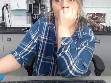 Mojjo_Erika March 19, 2025 Chaturbate stream image