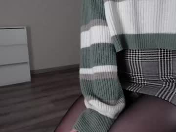 Noelleneptune March 19, 2025 Chaturbate stream image