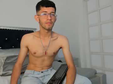 Ian_Thompson March 19, 2025 Chaturbate stream image