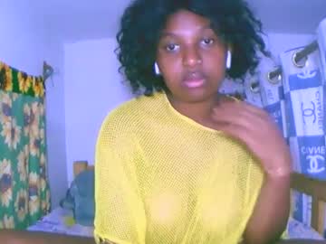Noushka480892 March 19, 2025 Chaturbate stream image