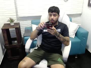 Dereck_Fiore March 19, 2025 Chaturbate stream image