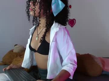 Lucie_Petite March 19, 2025 Chaturbate stream image
