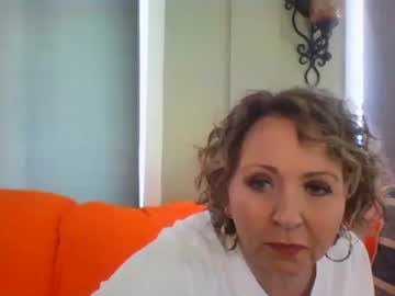 Momnxtdoor March 19, 2025 Chaturbate stream image