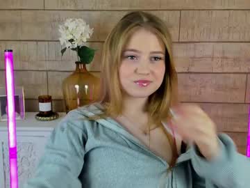 Selinswarovski March 19, 2025 Chaturbate stream image