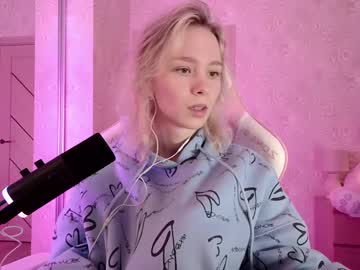 Yourlilian March 19, 2025 Chaturbate stream image