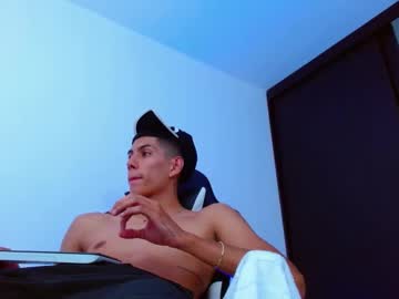 Calavalerio March 19, 2025 Chaturbate stream image
