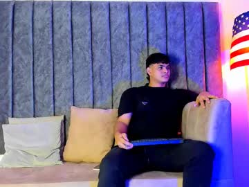 Nicole_And_Thiago March 19, 2025 Chaturbate stream image